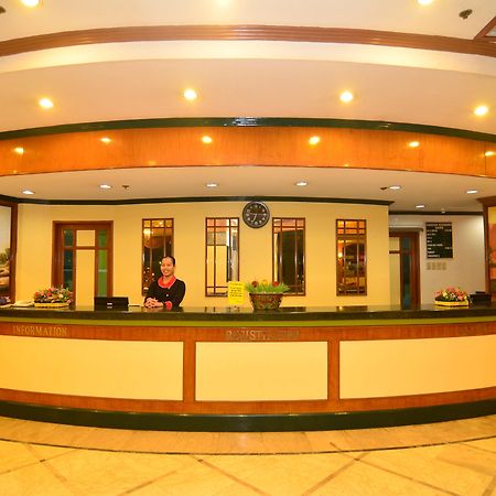Holiday Plaza Hotel Cebu Zewnętrze zdjęcie