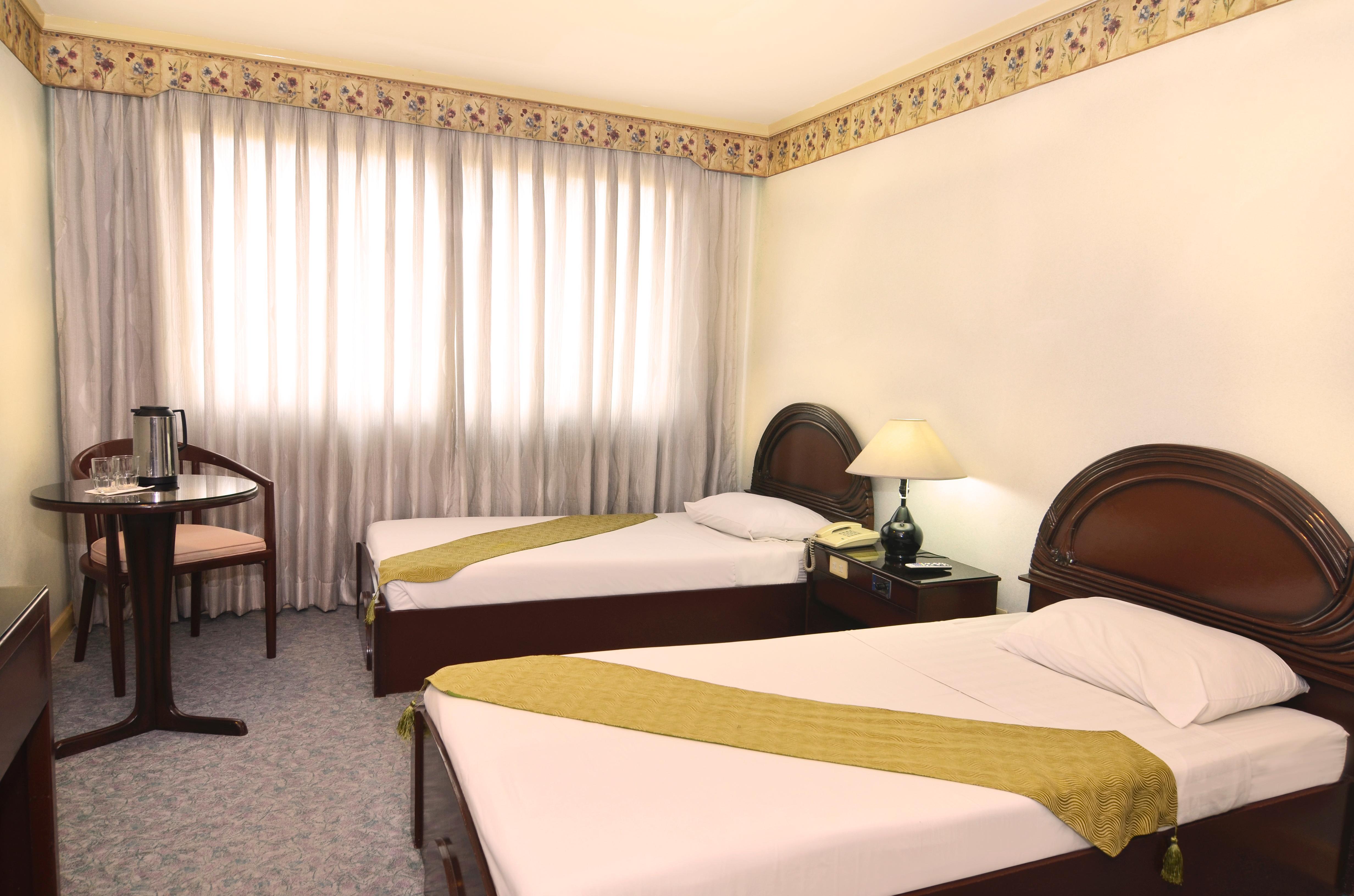 Holiday Plaza Hotel Cebu Zewnętrze zdjęcie