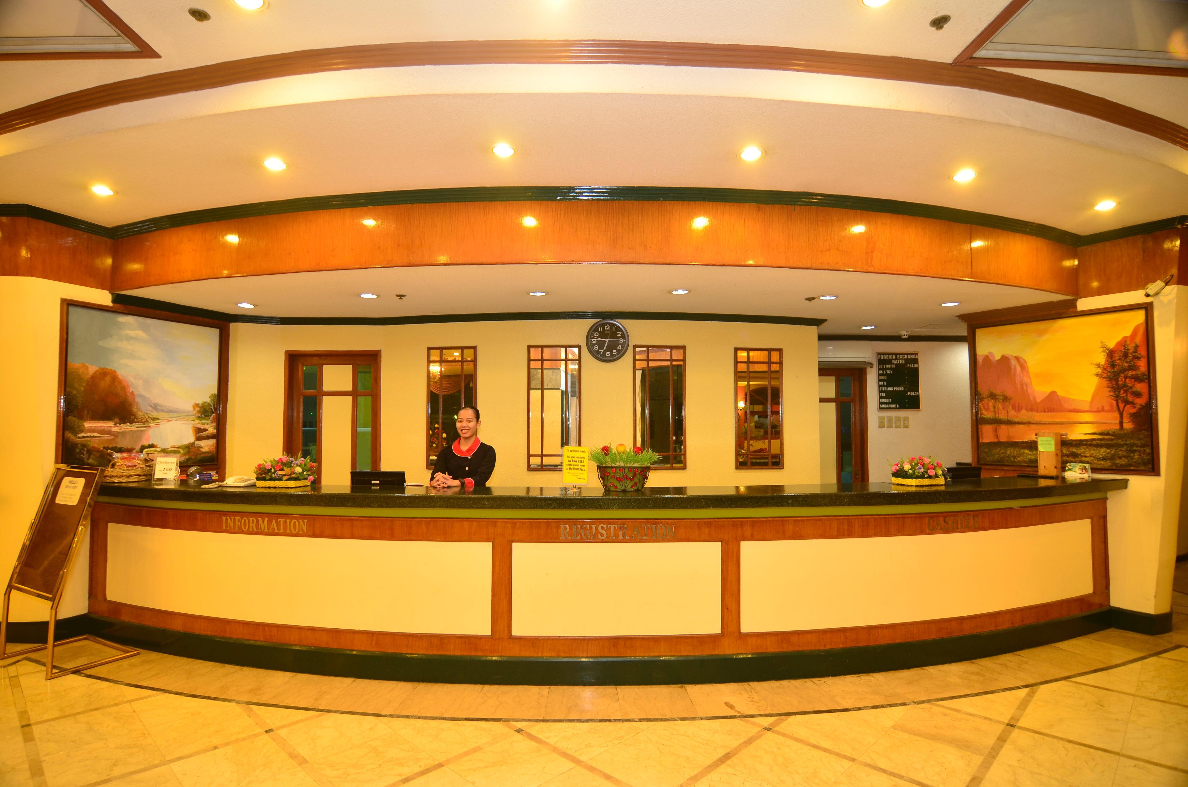 Holiday Plaza Hotel Cebu Zewnętrze zdjęcie