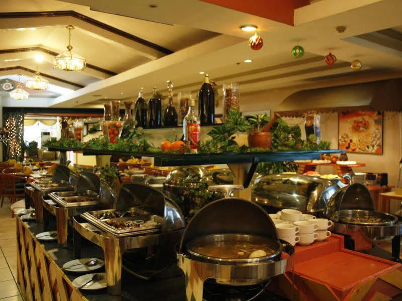 Holiday Plaza Hotel Cebu Zewnętrze zdjęcie
